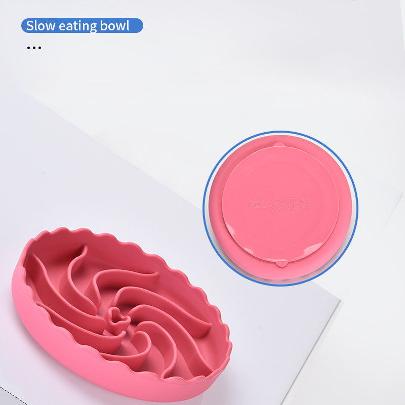 Non-Slip Silicone Slow Feeder Bowl for Dogs – Food-Grade Material with Suction Cup Design